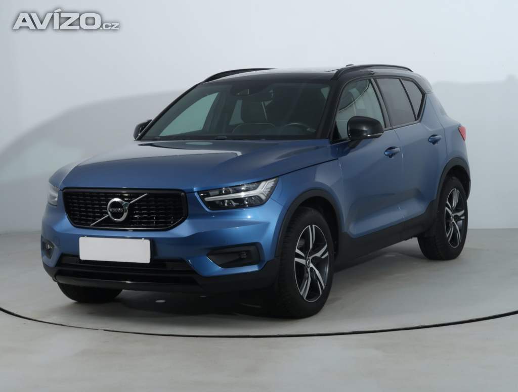 Foto inzerátu Volvo XC40 D4 AWD