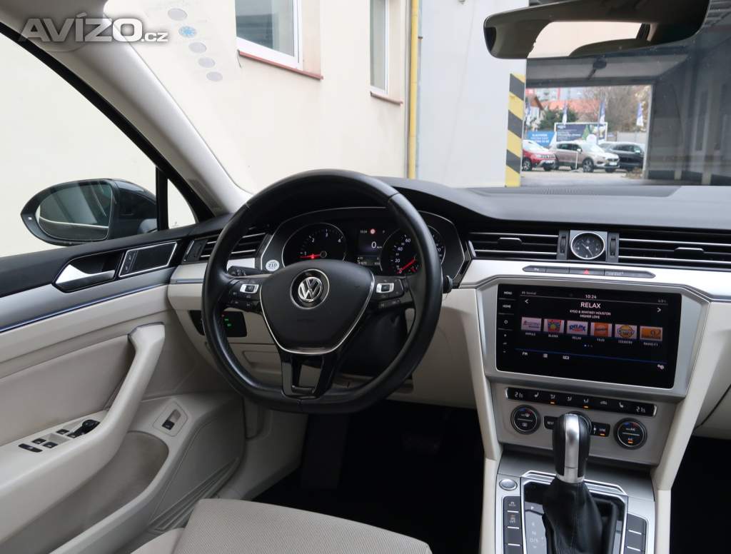 Foto inzerátu Volkswagen Passat 2.0 TDI
