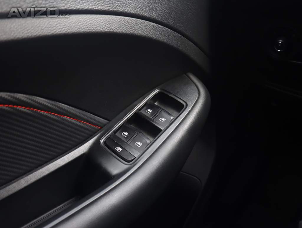 Foto inzerátu MG ZS SUV 1.0 Turbo