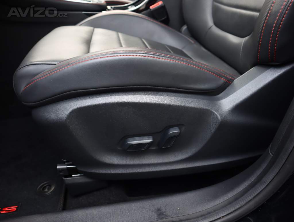 Foto inzerátu MG ZS SUV 1.0 Turbo