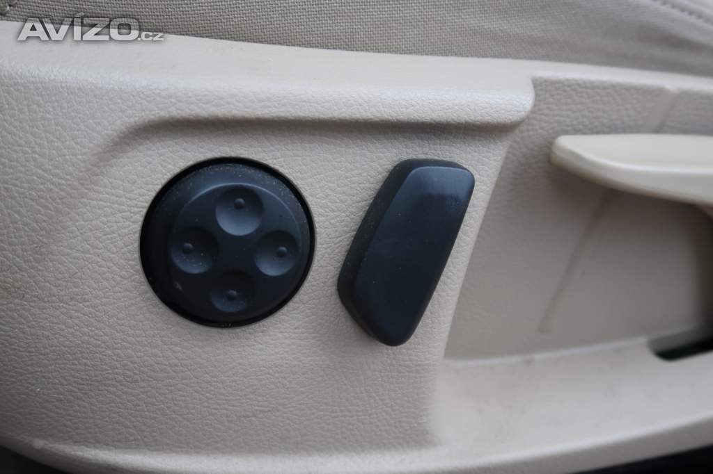 Foto inzerátu Volkswagen Passat 2.0 TDI