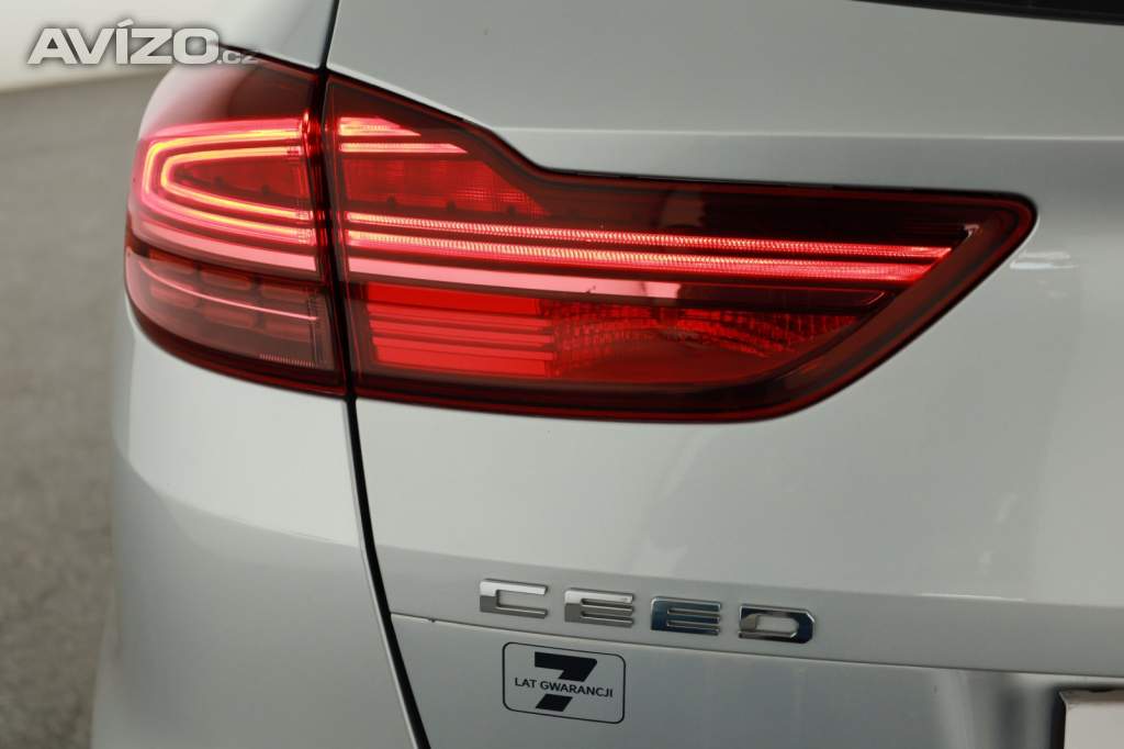 Foto inzerátu Kia Ceed 1.6 GDI plug-in