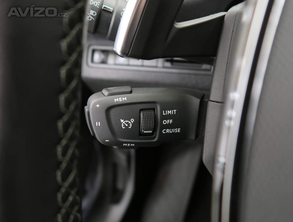 Foto inzerátu Peugeot 5008 1.5 BlueHDi