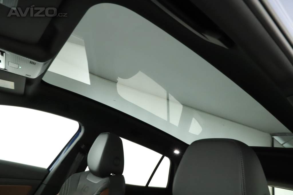 Foto inzerátu Volkswagen ID.4 Pro Perf. (82 kWh)