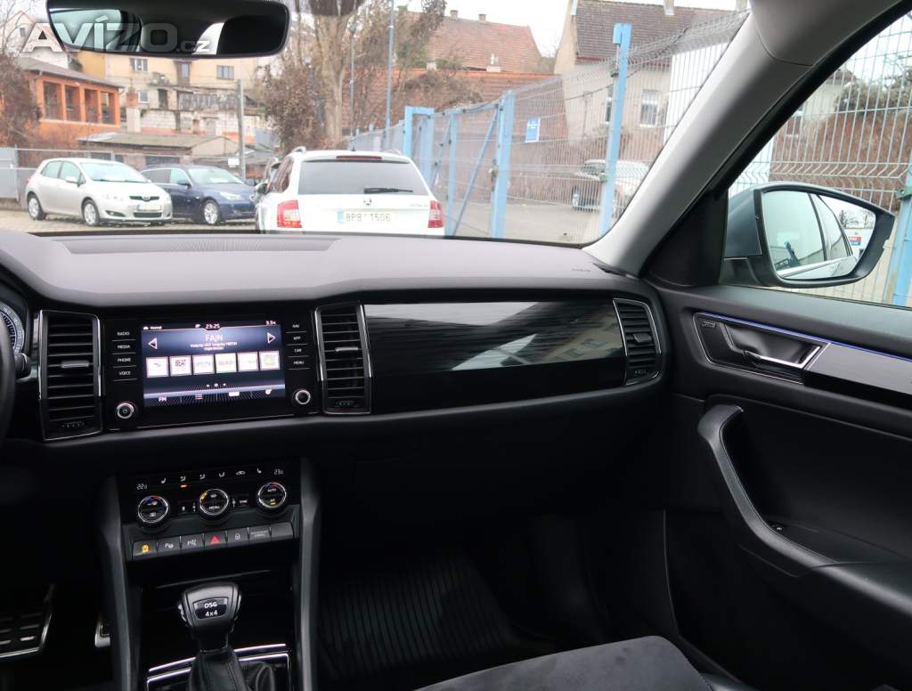 Foto inzerátu Škoda Kodiaq 2.0 TDI