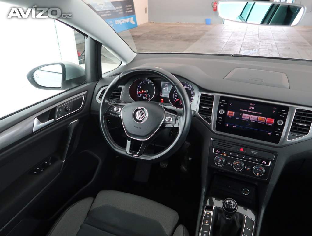 Foto inzerátu Volkswagen Golf Sportsvan 1.5 TSI