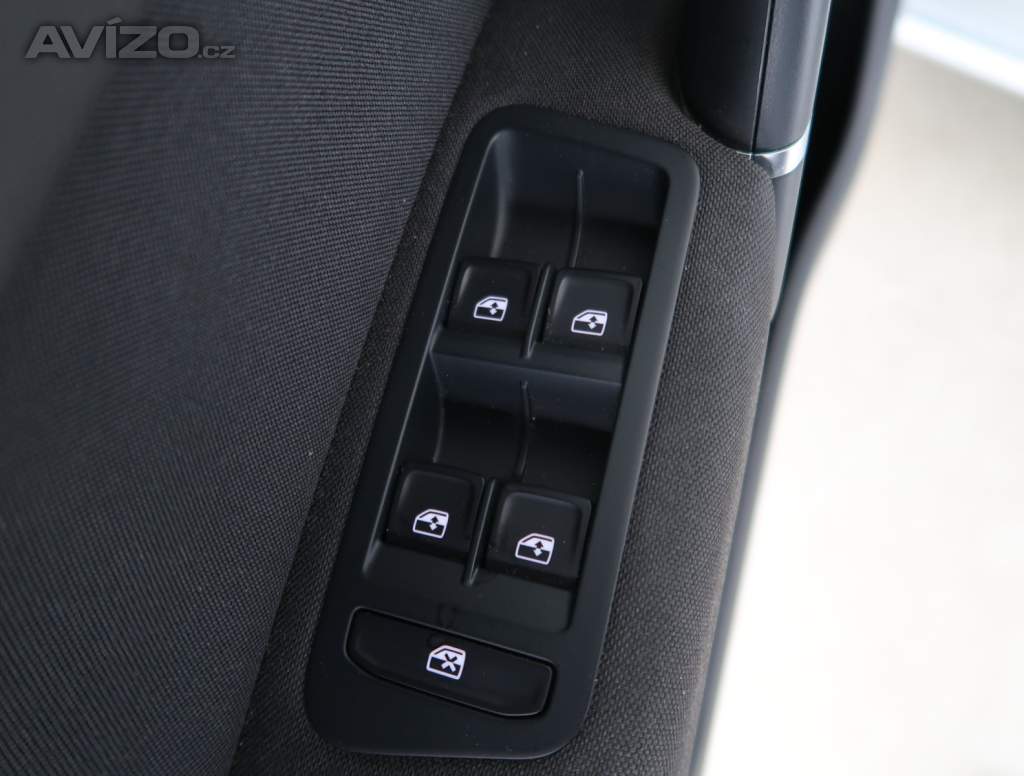 Foto inzerátu Volkswagen Golf Sportsvan 1.5 TSI