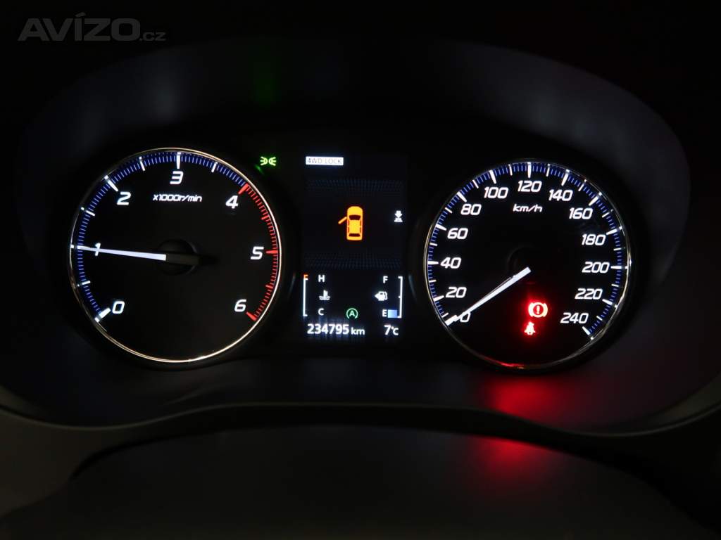 Foto inzerátu Mitsubishi Outlander 2.2 DI-D