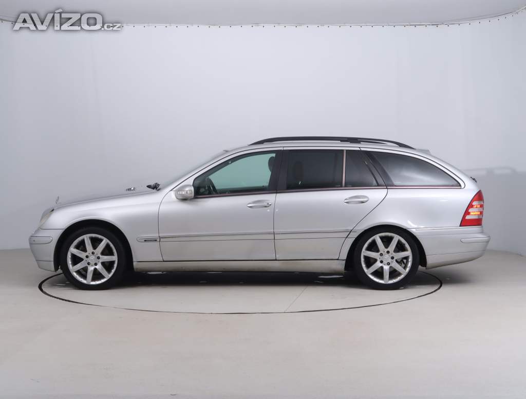 Foto inzerátu Mercedes-Benz Třídy C C 240 4MATIC
