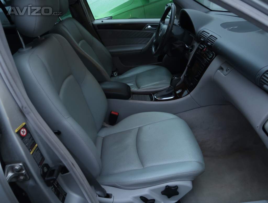 Foto inzerátu Mercedes-Benz Třídy C C 240 4MATIC