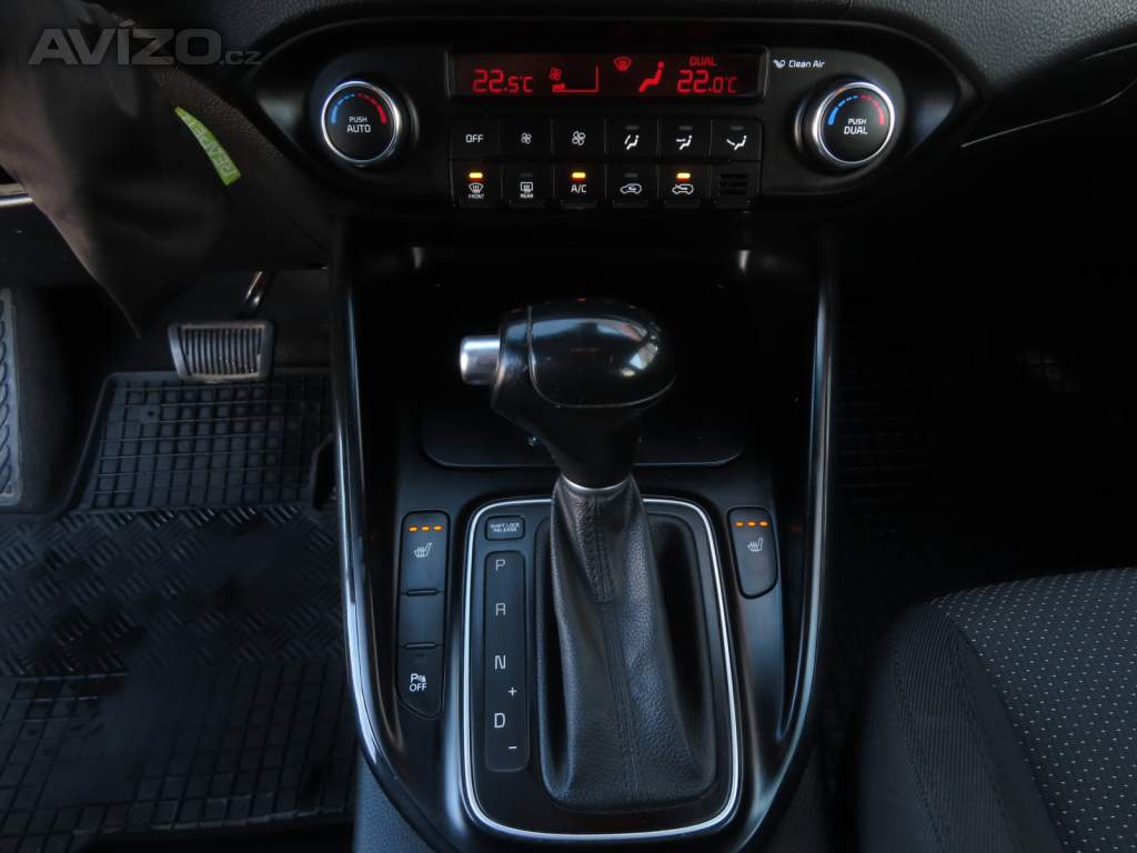 Foto inzerátu Kia Carens 1.7 CRDi