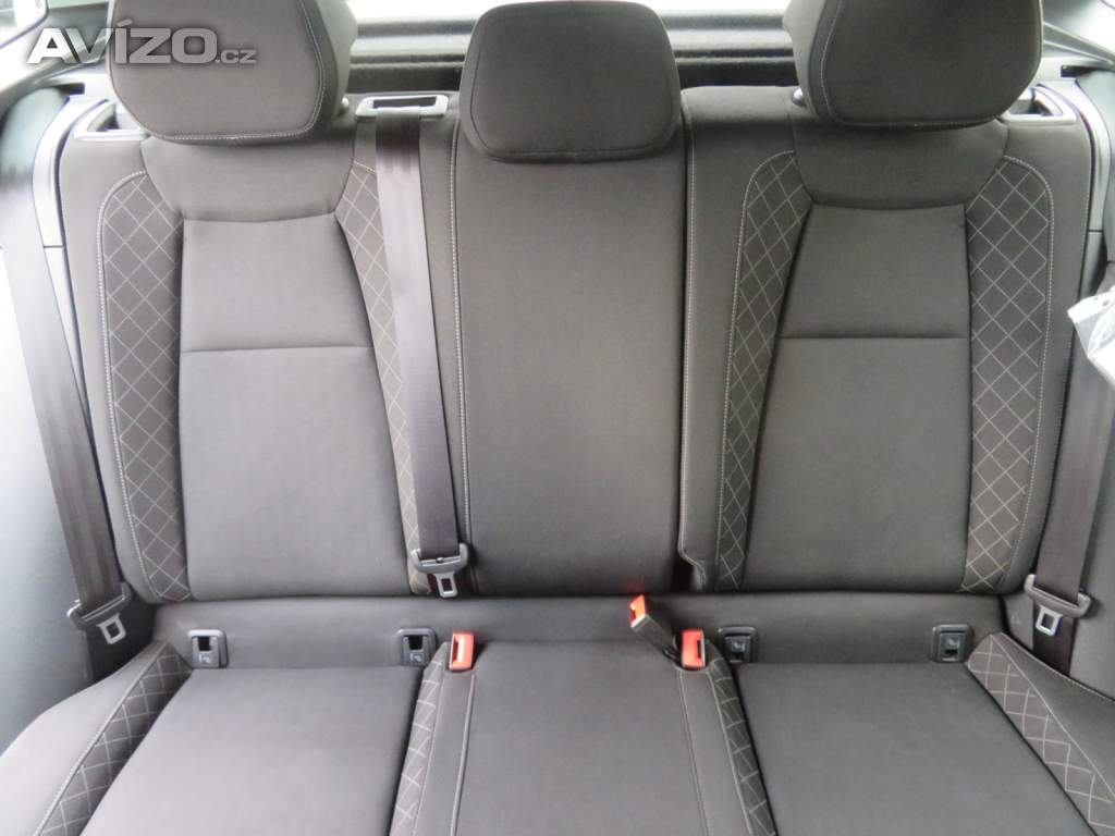 Foto inzerátu Škoda Karoq 1.6 TDI