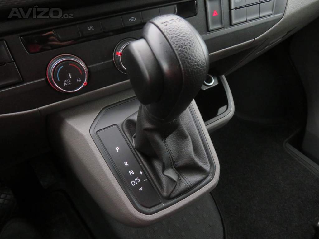 Foto inzerátu Volkswagen Transporter 2.0 TDI