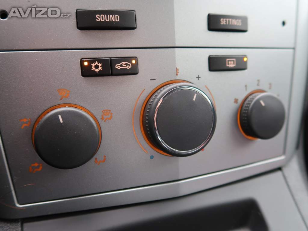 Foto inzerátu Opel Zafira 1.6