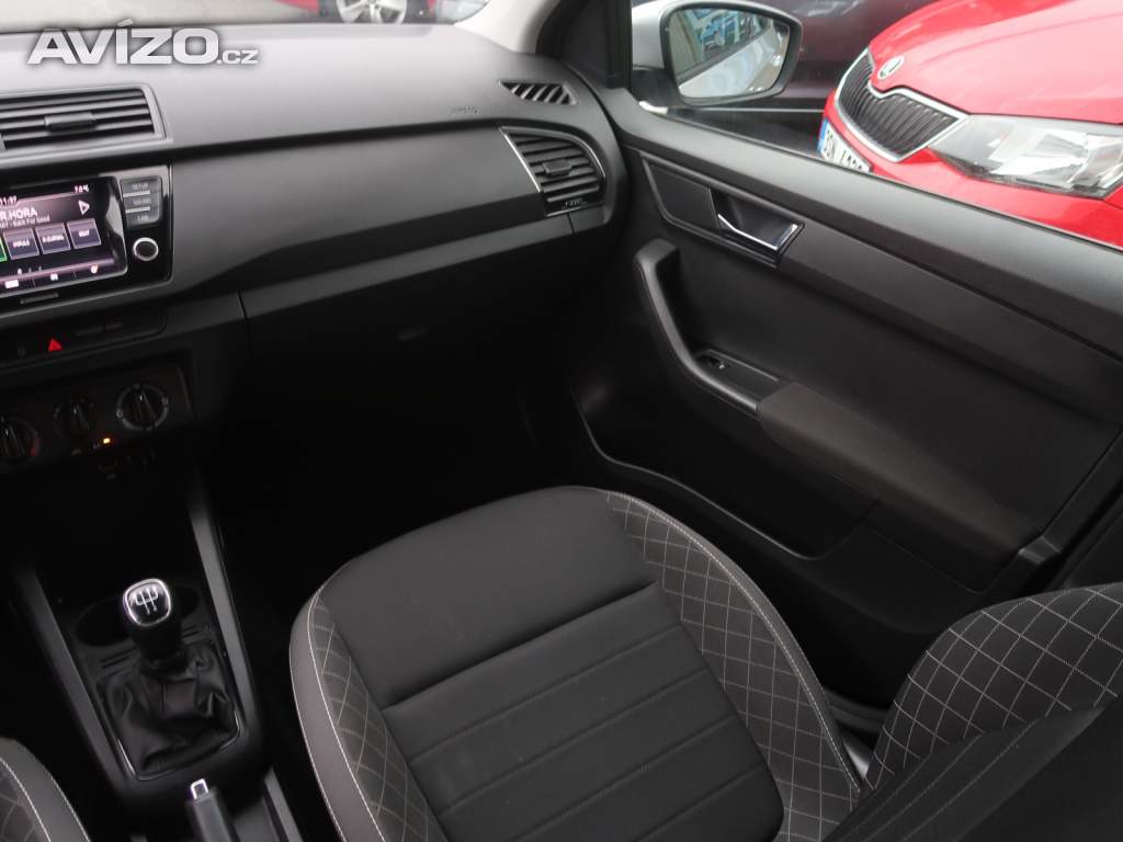 Foto inzerátu Škoda Fabia 1.0 TSI