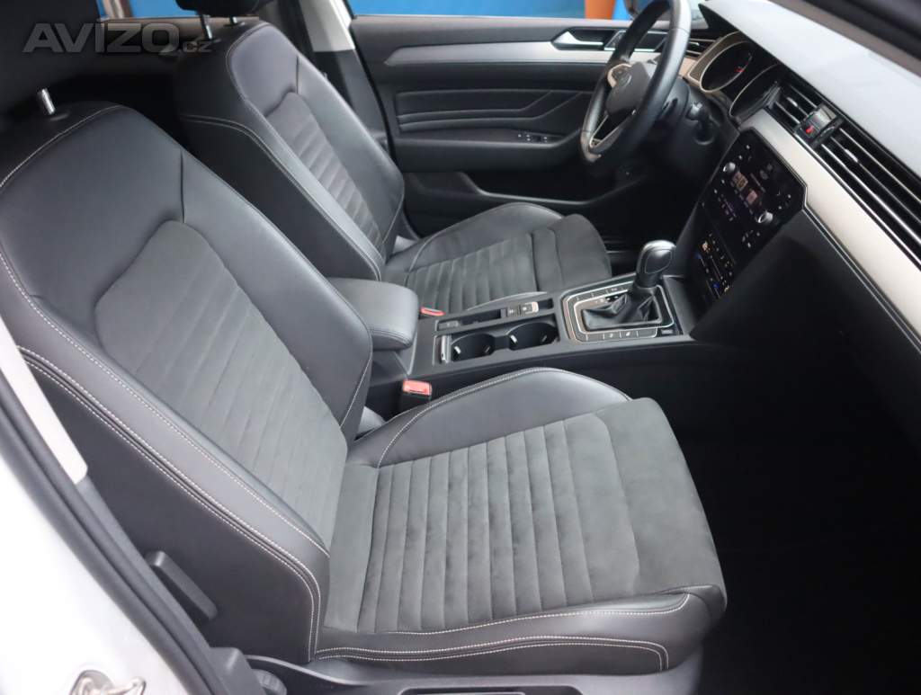 Foto inzerátu Volkswagen Passat 2.0 TDI