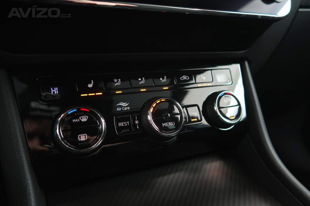 Foto inzerátu Škoda Superb 2.0 TDI