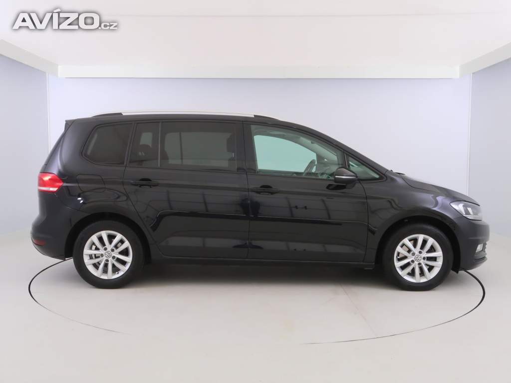 Foto inzerátu Volkswagen Touran 1.6 TDI