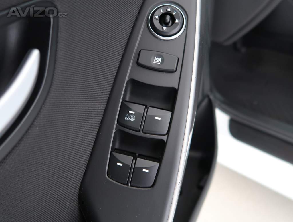 Foto inzerátu Hyundai i30 1.6 MPI