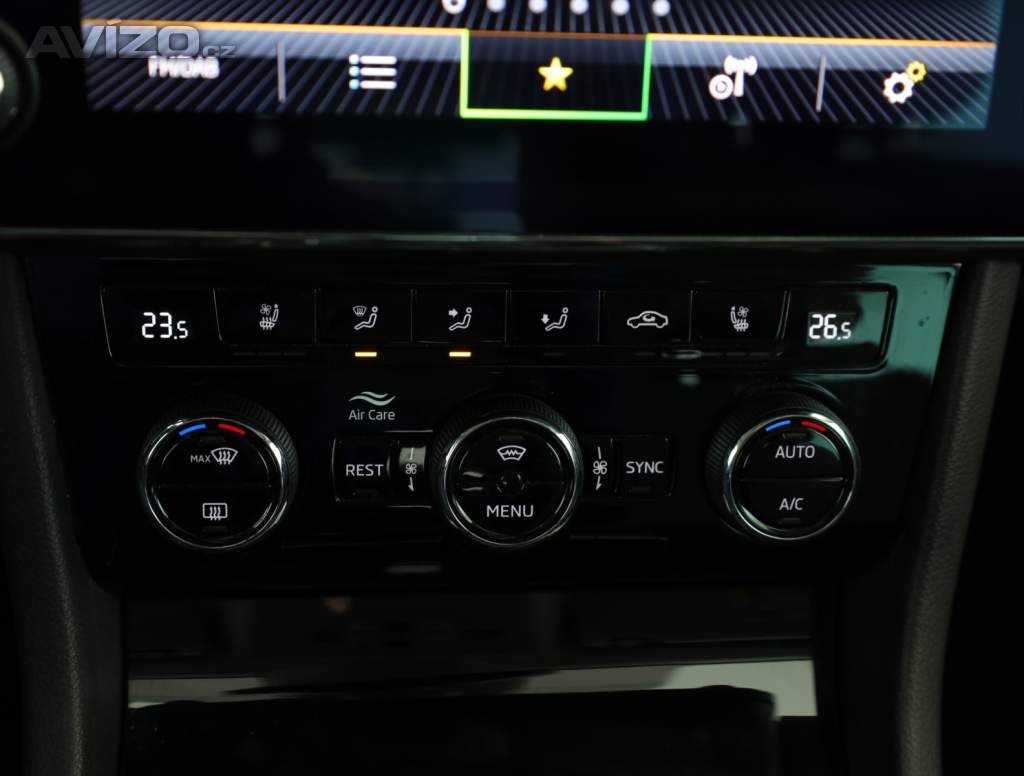 Foto inzerátu Škoda Superb 2.0 TDI