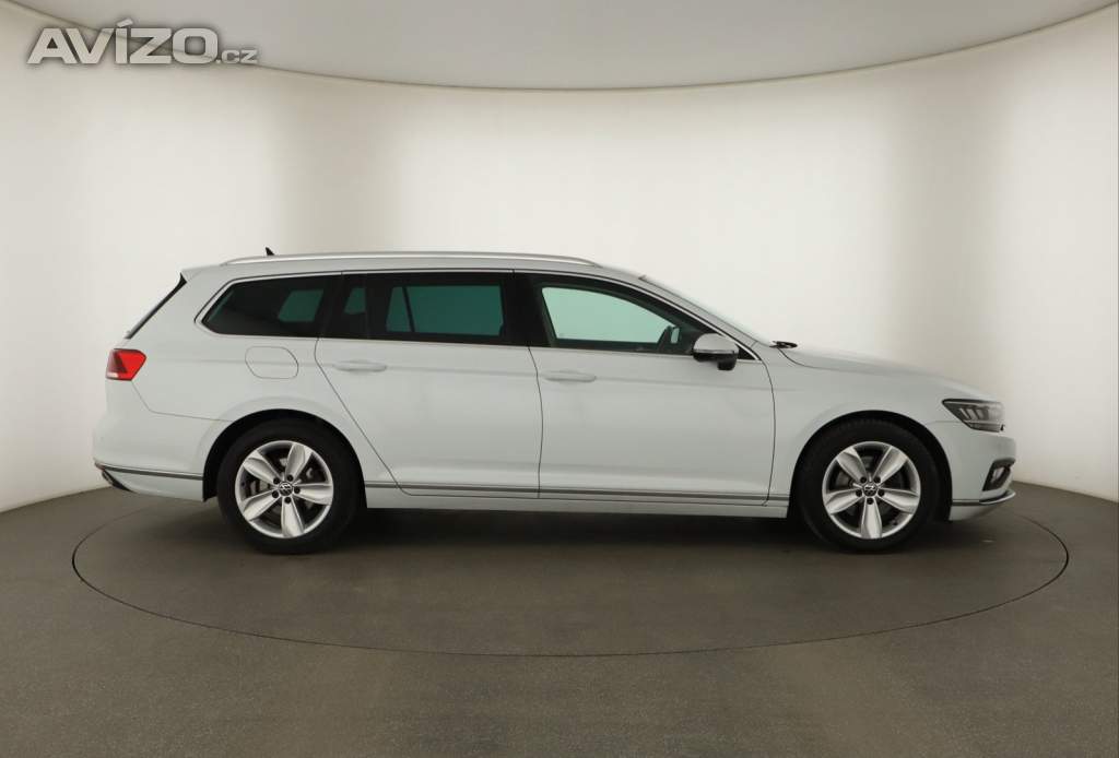 Foto inzerátu Volkswagen Passat 2.0 TDI