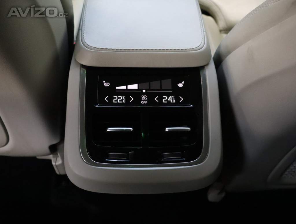 Foto inzerátu Volvo XC90 D5 AWD