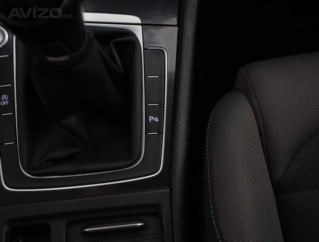 Foto inzerátu Volkswagen Golf 1.4 TSI