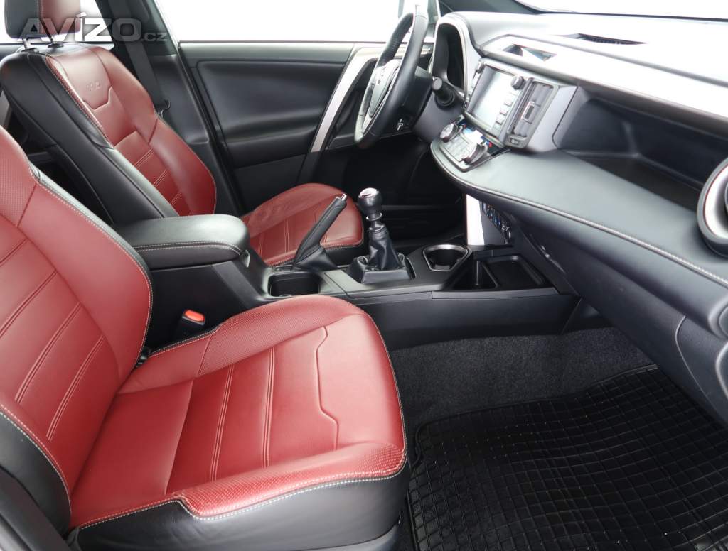 Foto inzerátu Toyota Rav4 2.0 D-4D