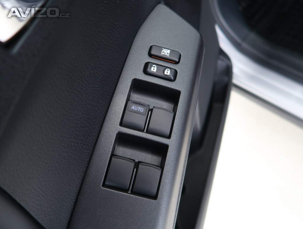 Foto inzerátu Toyota Rav4 2.0 D-4D