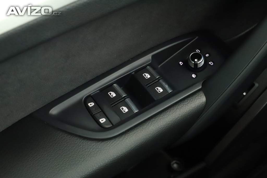 Foto inzerátu Audi Q5 40 TDI