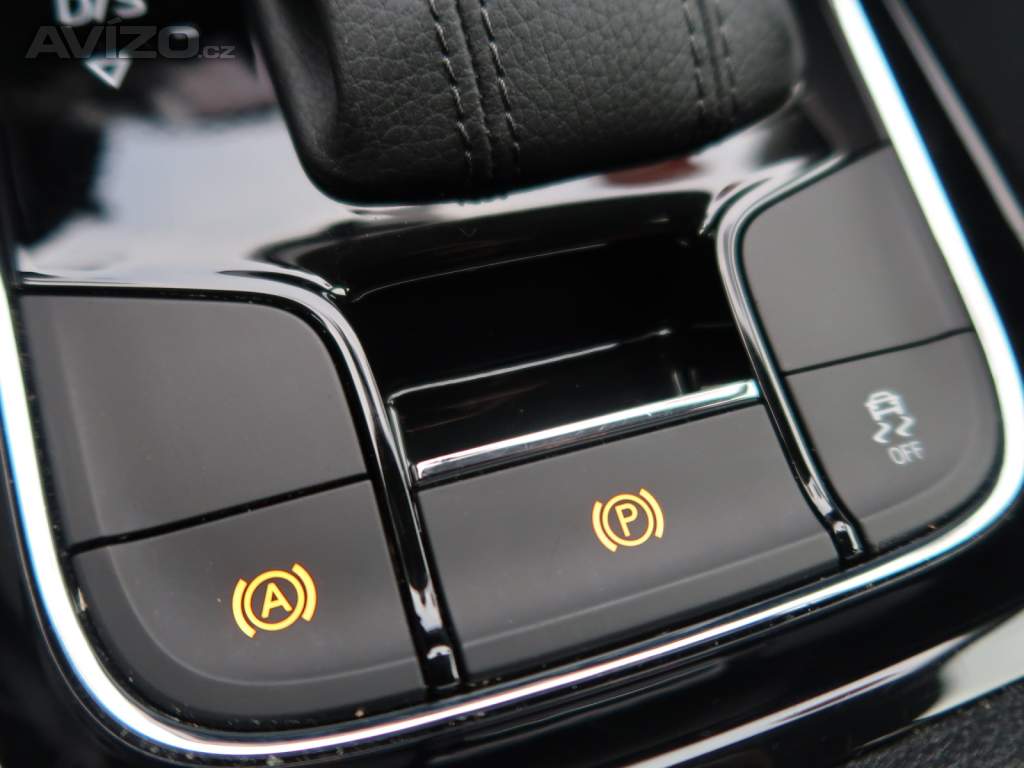 Foto inzerátu Škoda Karoq 1.5 TSI