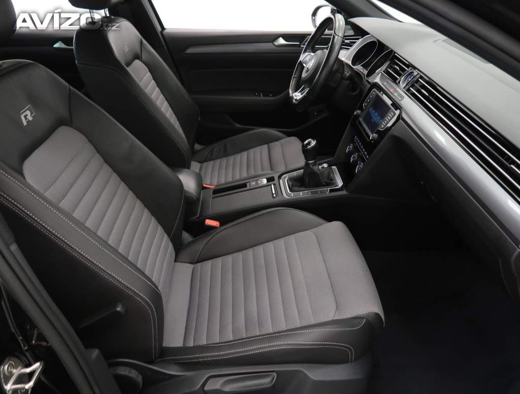 Foto inzerátu Volkswagen Passat 1.4 TSI