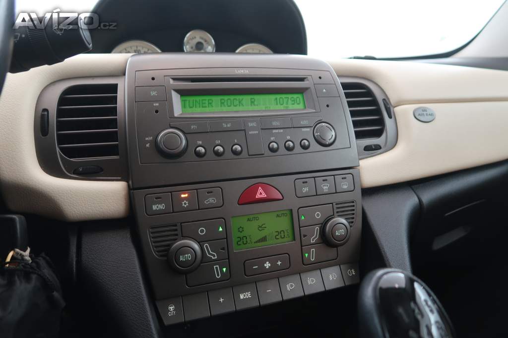 Foto inzerátu Lancia Ypsilon 1.4 16V