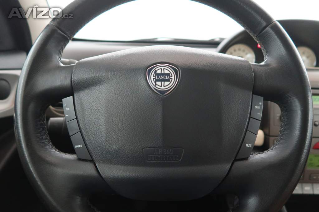 Foto inzerátu Lancia Ypsilon 1.4 16V