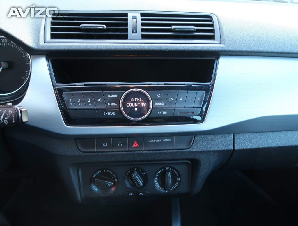 Foto inzerátu Škoda Fabia 1.0 TSI