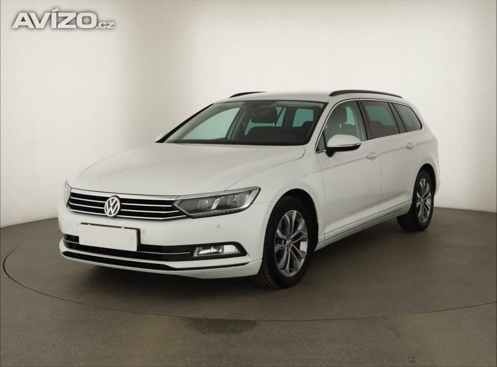 Foto inzerátu Volkswagen Passat 2.0 TDI