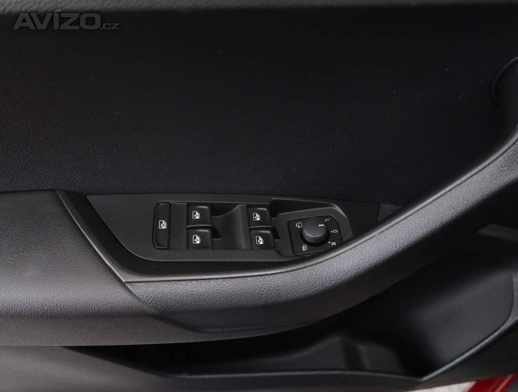 Foto inzerátu Škoda Karoq 1.0 TSI