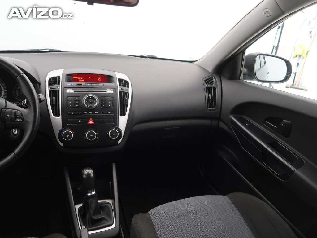 Foto inzerátu Kia Ceed 1.4 CVVT