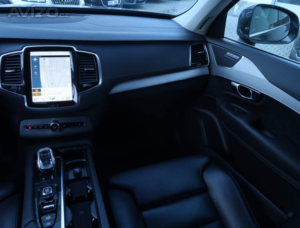 Foto inzerátu Volvo XC90 T8 Twin Engine AWD