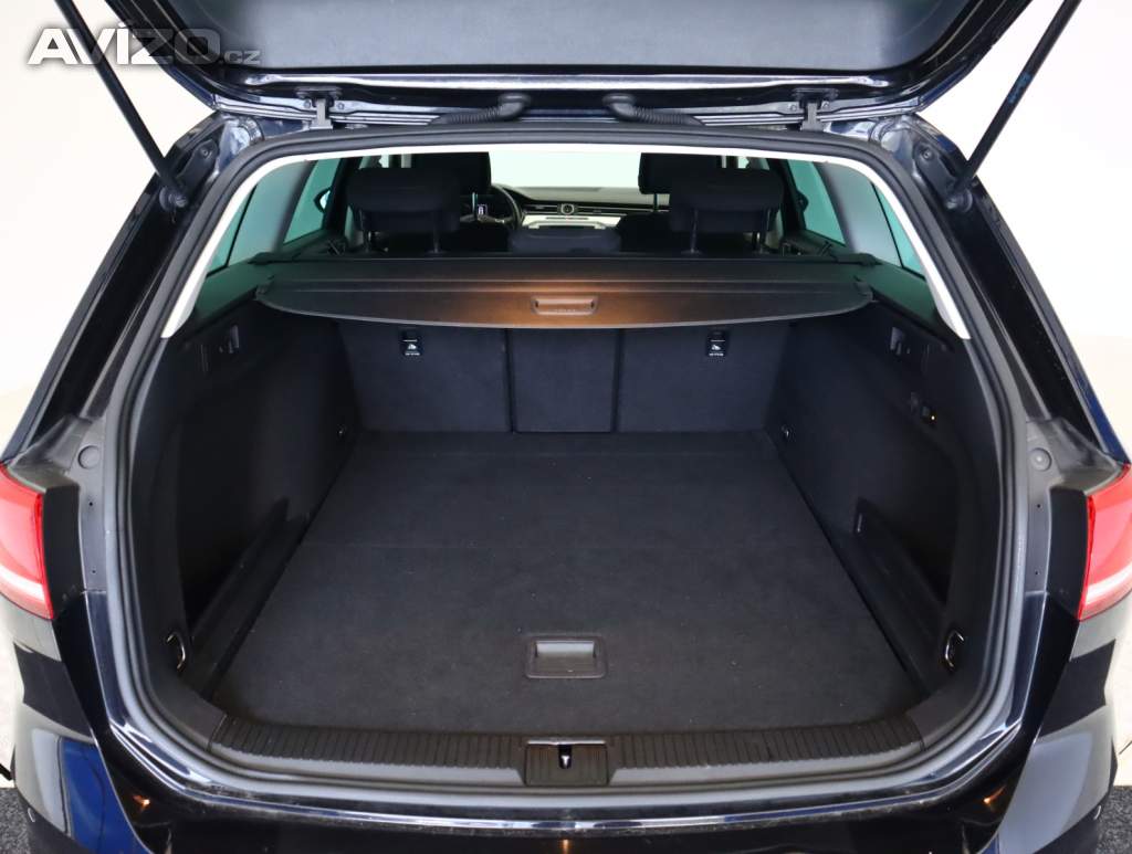 Foto inzerátu Volkswagen Passat 2.0 TDI