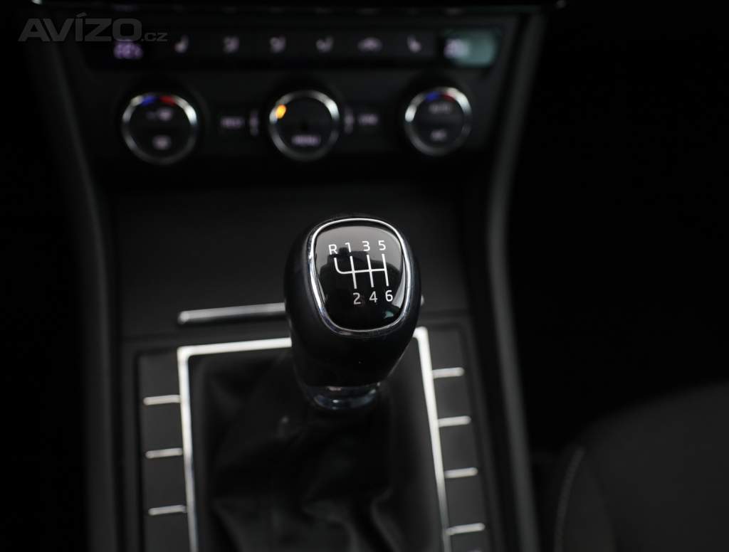 Foto inzerátu Škoda Superb 2.0 TDI