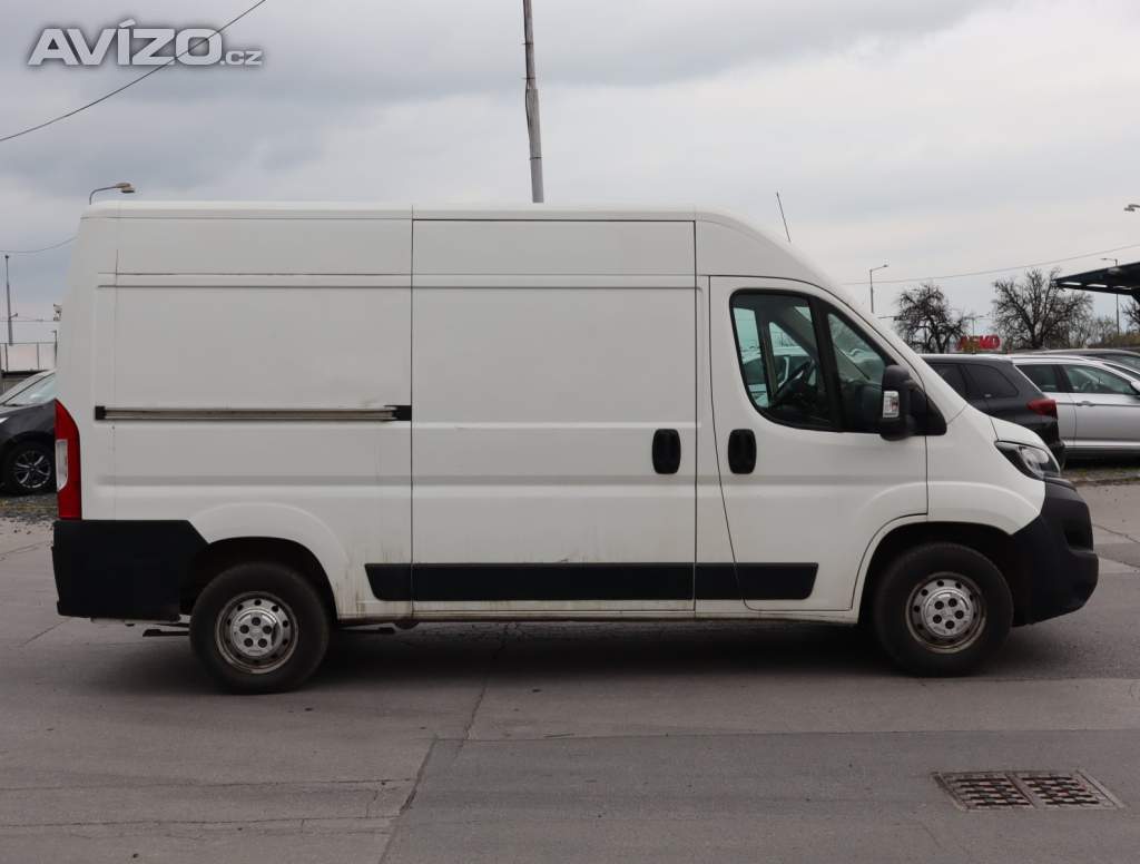 Foto inzerátu Peugeot Boxer 2.2 BlueHDi