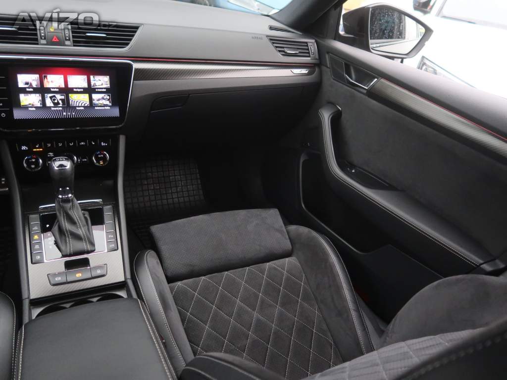 Foto inzerátu Škoda Superb iV 1.4 TSI PHEV