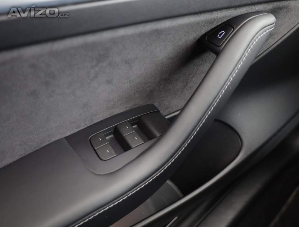 Foto inzerátu Tesla Model 3 Long Range 4WD 79kWh
