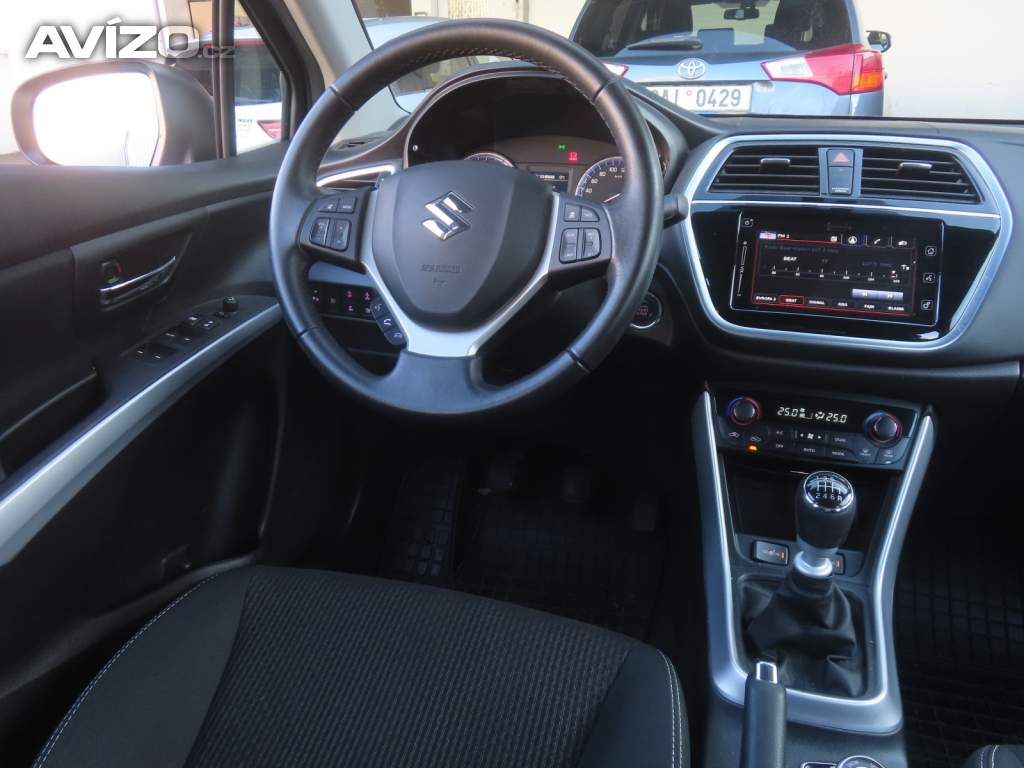 Foto inzerátu Suzuki SX4 S-Cross 1.4 BoosterJet