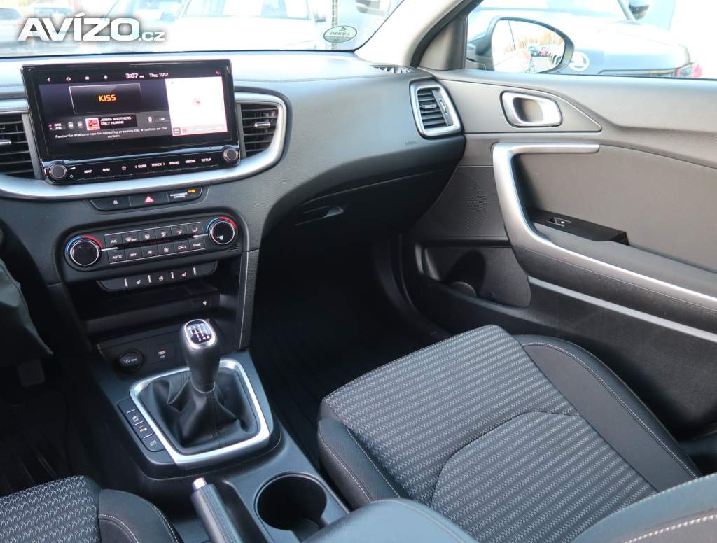 Foto inzerátu Kia Ceed 1.5 T-GDI