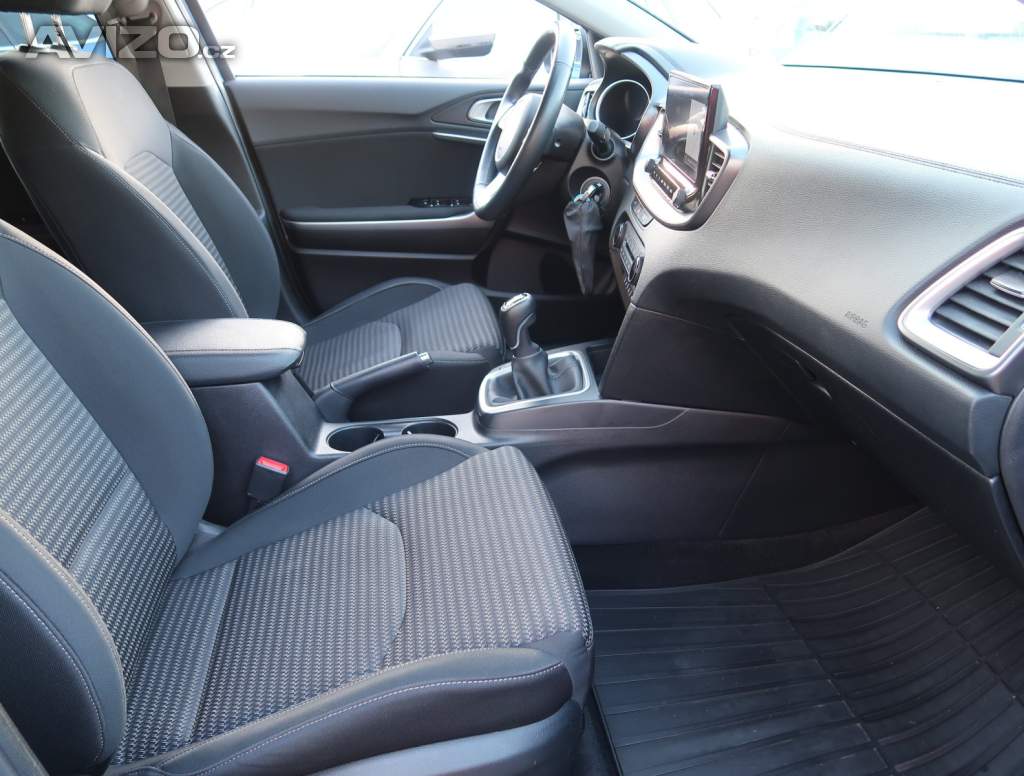 Foto inzerátu Kia Ceed 1.5 T-GDI