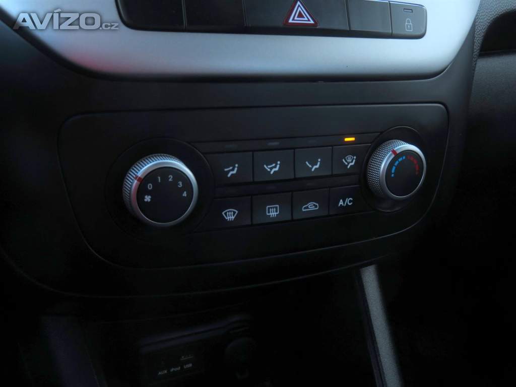 Foto inzerátu Kia Venga 1.4 CVVT