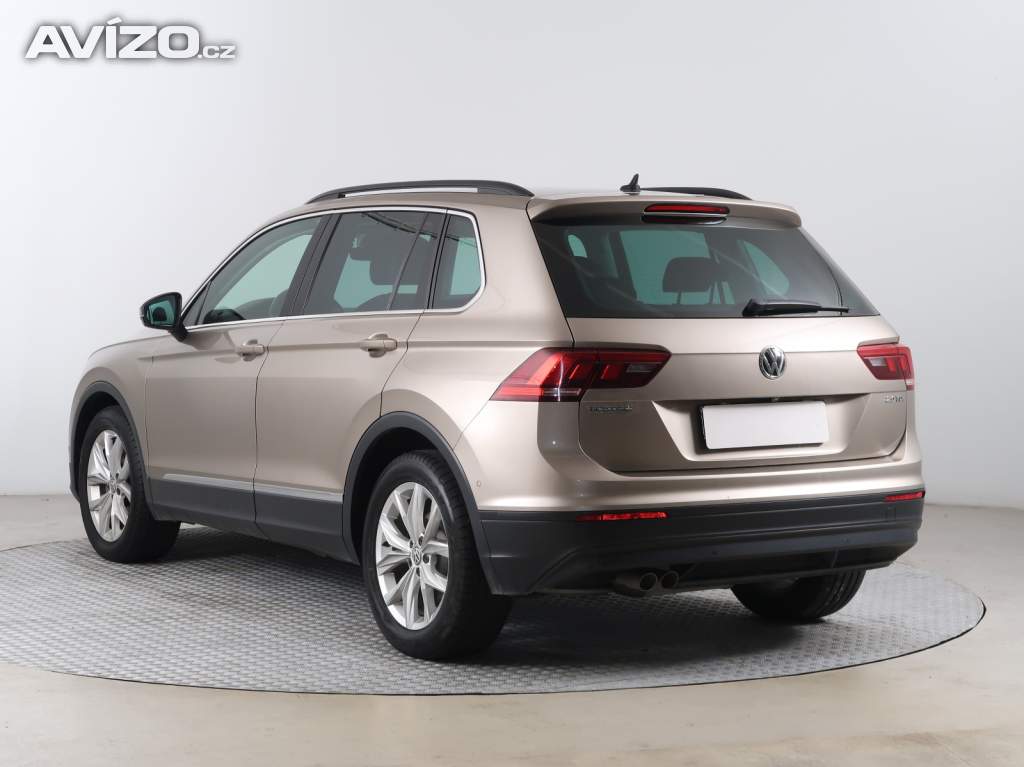 Foto inzerátu Volkswagen Tiguan 2.0 TDI