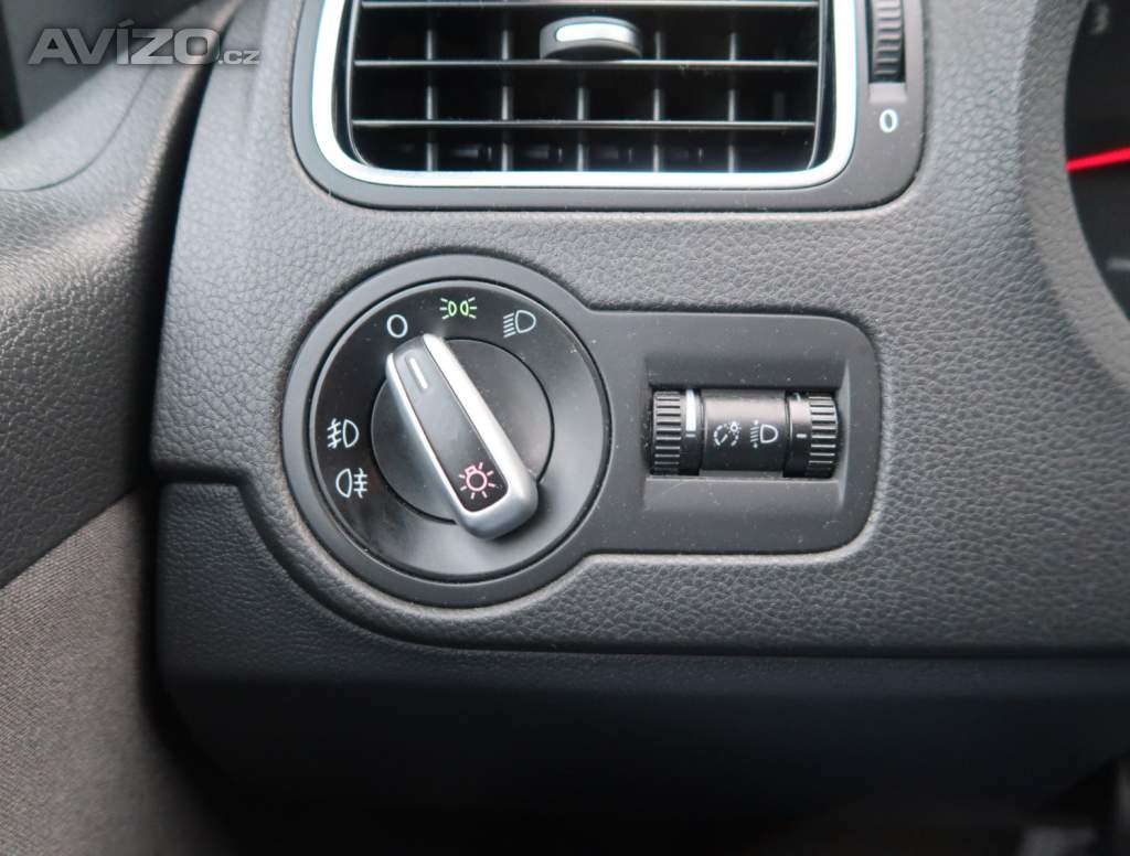 Foto inzerátu Volkswagen Polo 1.2 12V